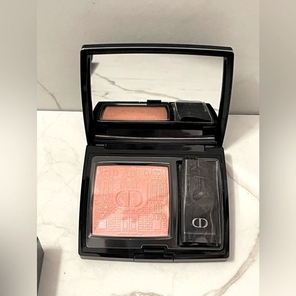 ⭐️HOST PICK⭐️ DIOR Holiday Atelier of Dreams Limited Edition Blush - Picture 2 of 5